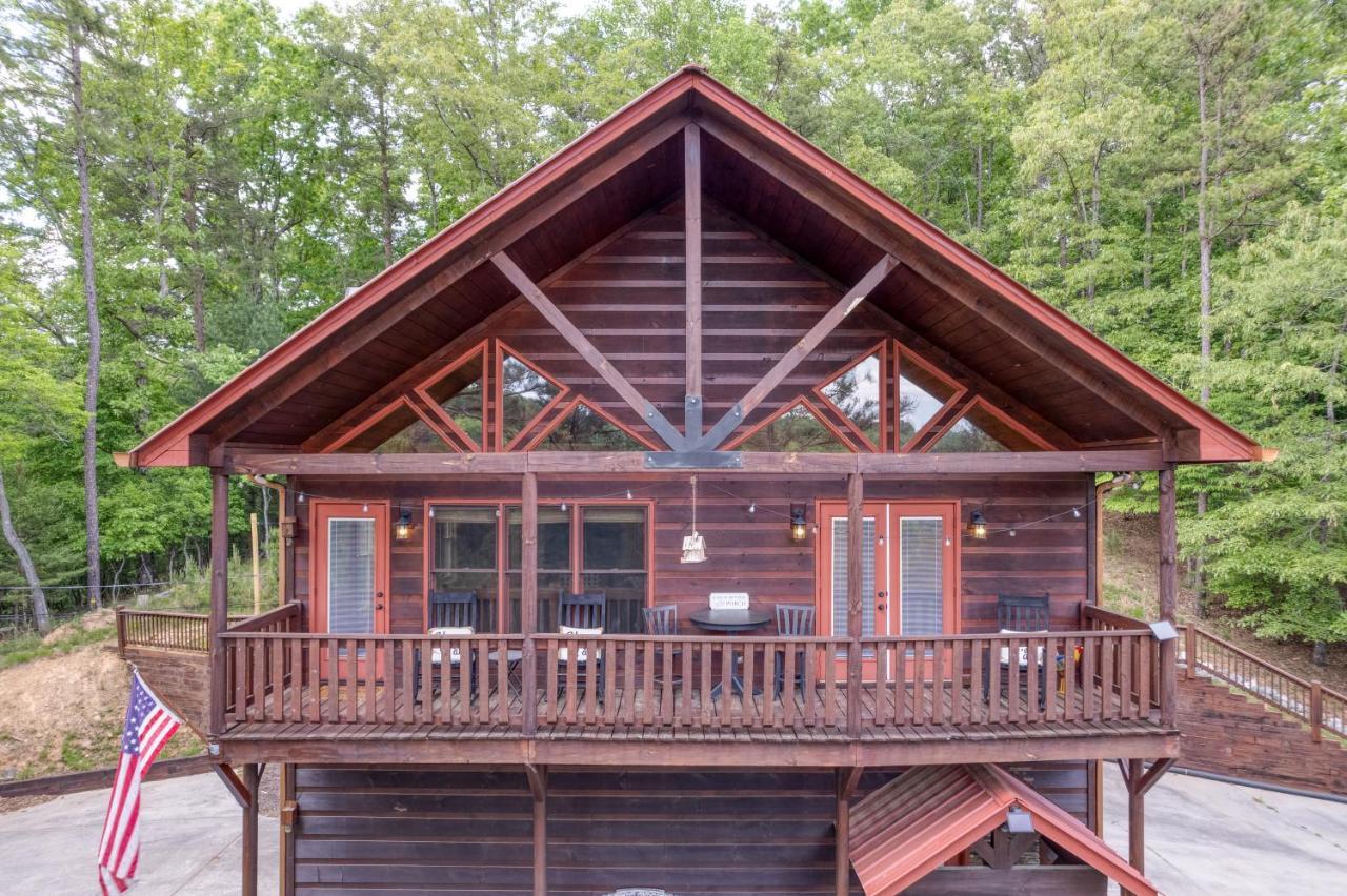 إليجاي Trout N' About Your Blue Ridge Mountains Retreat, Hot Tub + Game Room! المظهر الخارجي الصورة