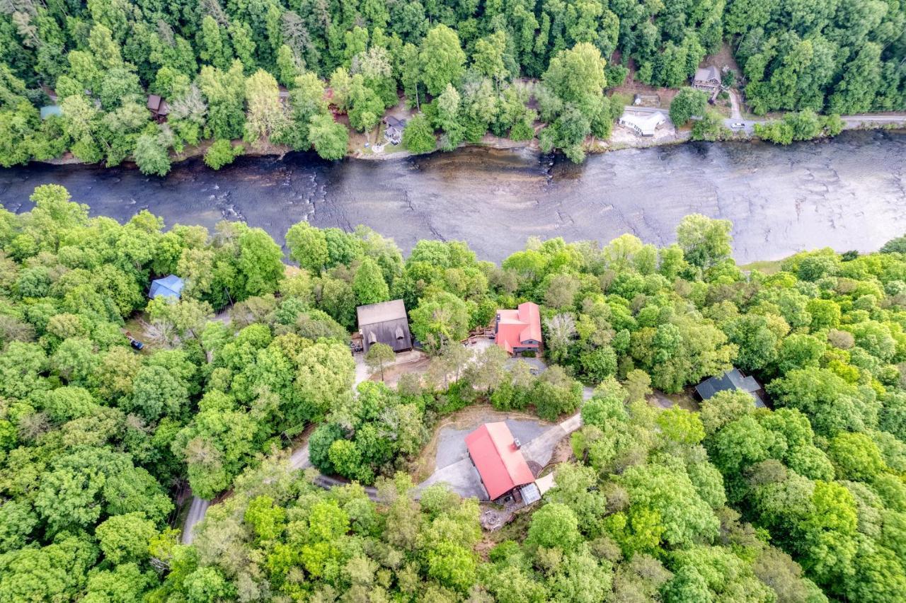 إليجاي Trout N' About Your Blue Ridge Mountains Retreat, Hot Tub + Game Room! المظهر الخارجي الصورة