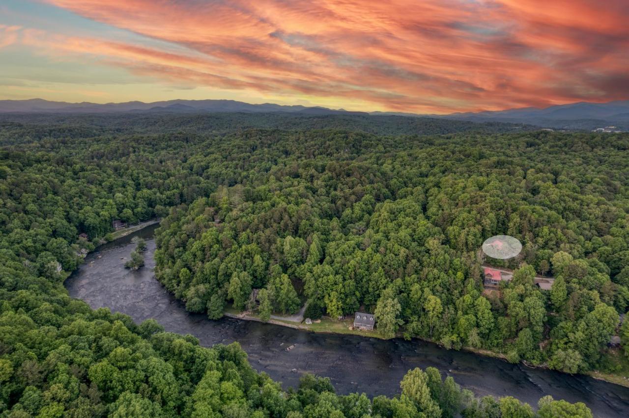 إليجاي Trout N' About Your Blue Ridge Mountains Retreat, Hot Tub + Game Room! المظهر الخارجي الصورة