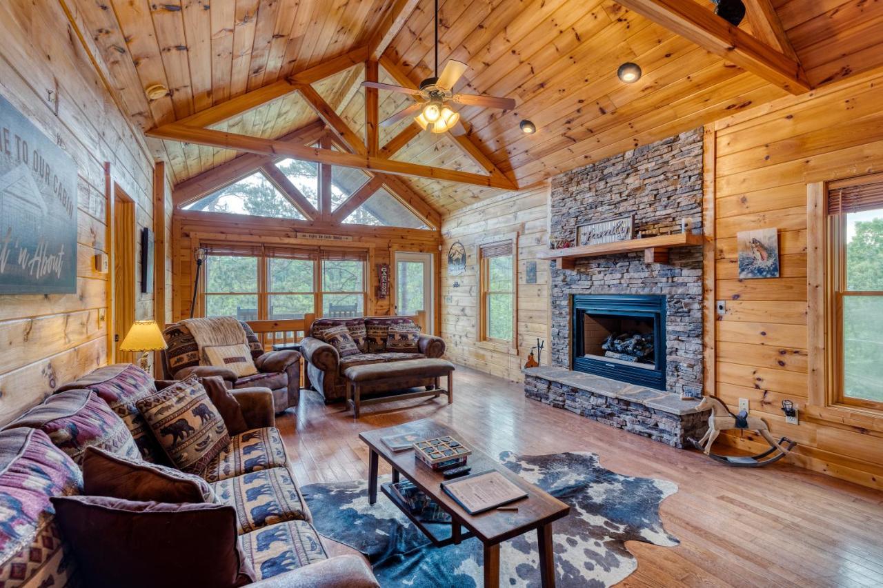 إليجاي Trout N' About Your Blue Ridge Mountains Retreat, Hot Tub + Game Room! المظهر الخارجي الصورة
